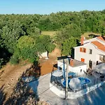 House Azur With A Private Pool *