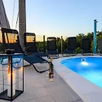 Villa House Azur With A Private Pool