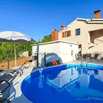 House Azur With A Private Pool *