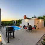 House Azur With A Private Pool Villa