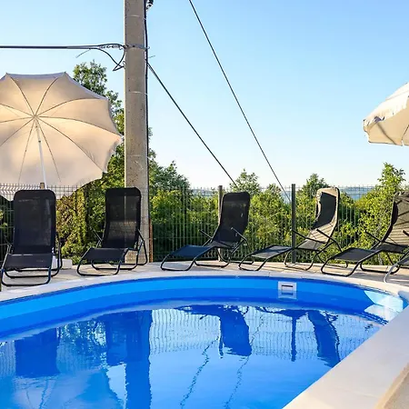 House Azur With A Private Pool ヴィラ Martinski