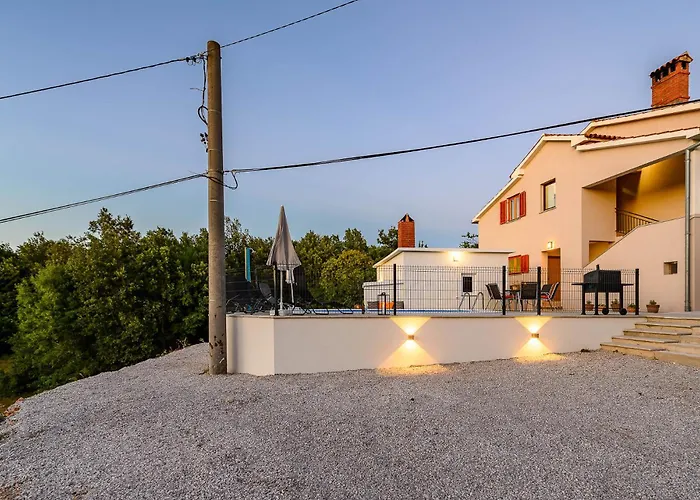 House Azur With A Private Pool *