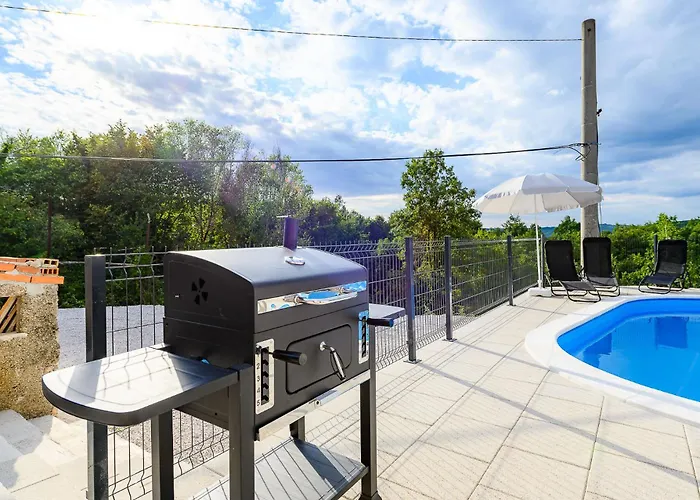 House Azur With A Private Pool Willa