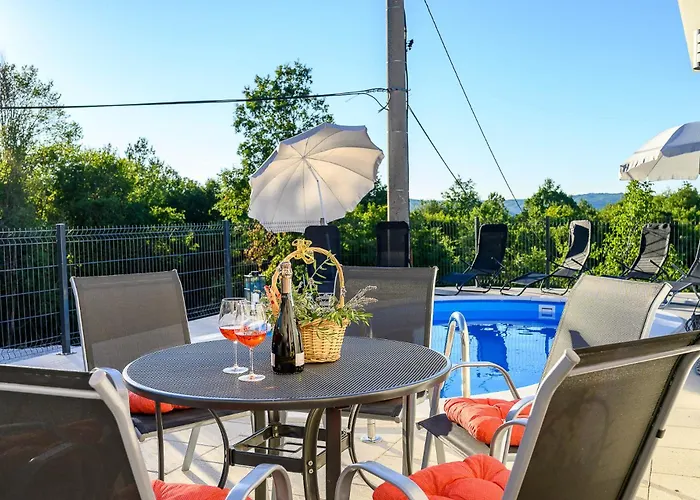 House Azur With A Private Pool *