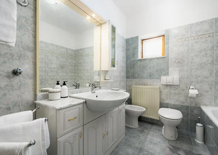 House Azur With A Private Pool Villa