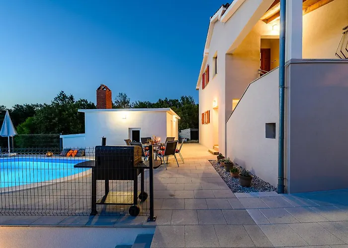 Villa House Azur With A Private Pool