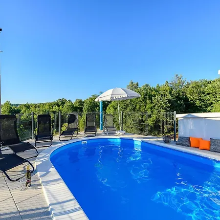 Villa House Azur With A Private Pool Martinski
